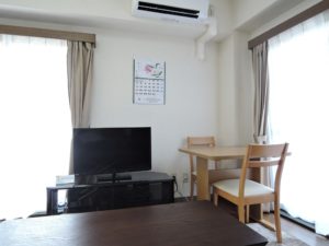 32型テレビ・DVDプレーヤー