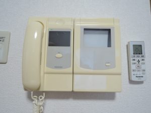 モニター付きインターホン