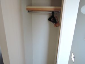 入口クローゼット