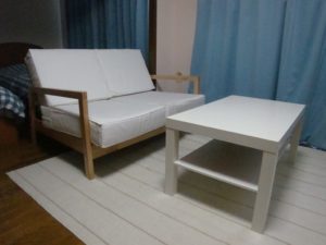ソファー・テーブル