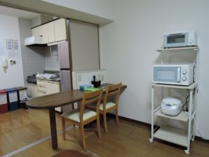 カウンター・電子レンジ・トースター